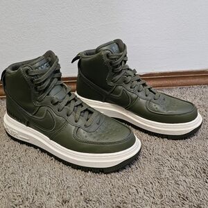 Nike Men's Olive High-Top Sneakers